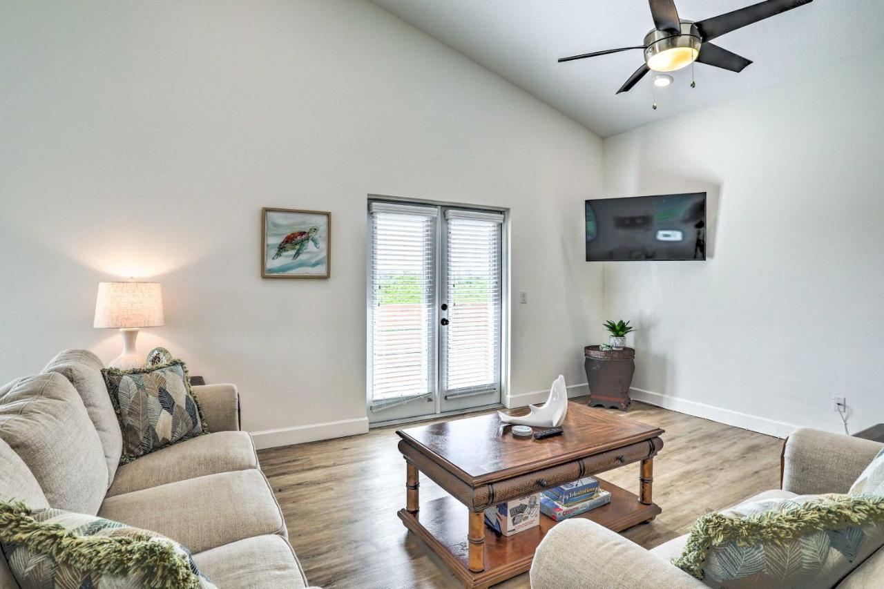 Tampa House With Patio, Near Downtown And Beaches! Dış mekan fotoğraf